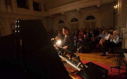 Pijanistica Lauma Skride tijekom Contemporary Music Lounge koncerta